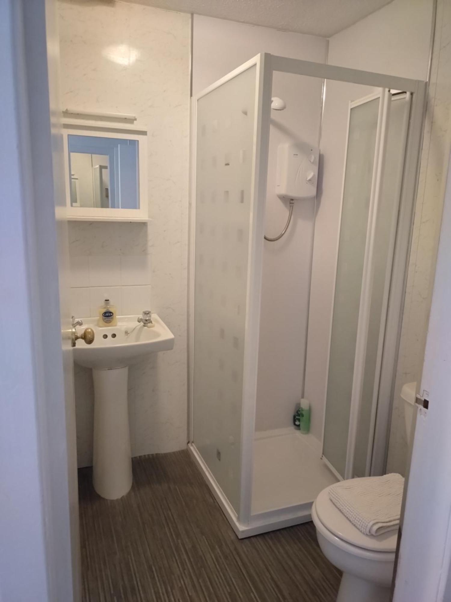 Anchorage Guest House - Also 1 Room Available With Hot Tub,Must Be Booked Separately Balloch Rum bild
