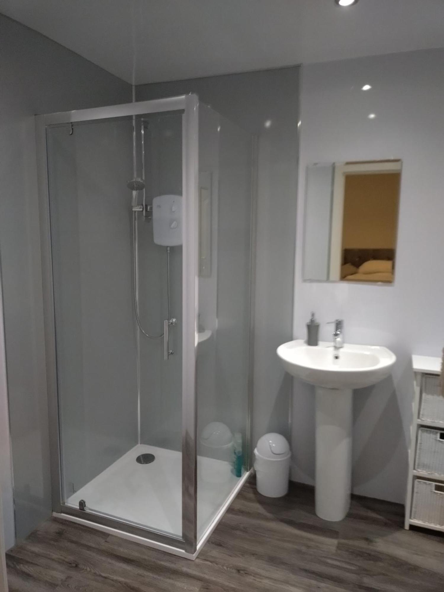 Anchorage Guest House - Also 1 Room Available With Hot Tub,Must Be Booked Separately Balloch Rum bild